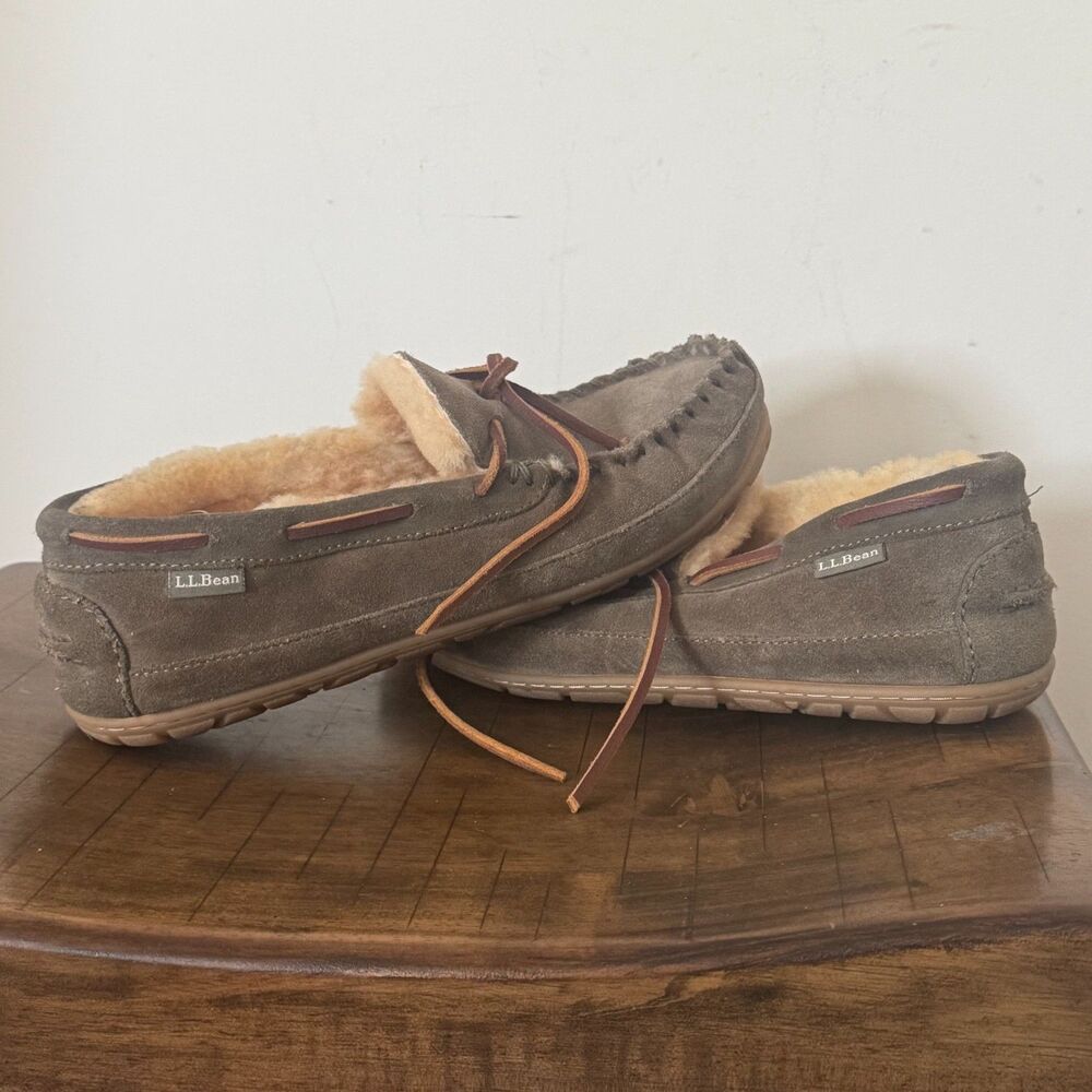 LL Bean Wicked Good Moccasin Slippers Mens 10 Medium Olive Green Suede Sheepskin